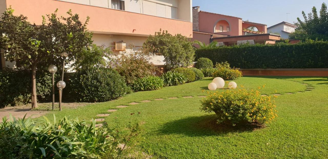 Hotel Corallo Fregenae Kültér fotó