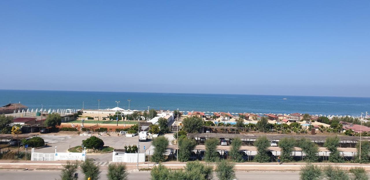 Hotel Corallo Fregenae Kültér fotó